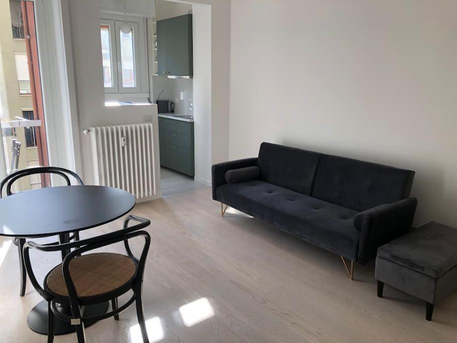 Milan New Apartment In Lively Central Area Luaran gambar